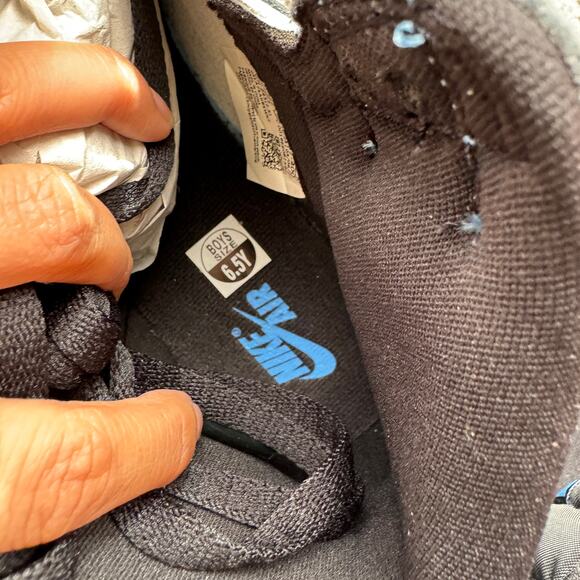 Air Jordan 1 Retro High OG University Blue GS 6.5 - Picture 3 of 8